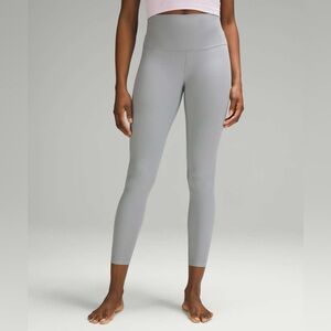 Lululemon Align‎ Ribbed High-Rise Pant 27”
Rhino Grey Size 4